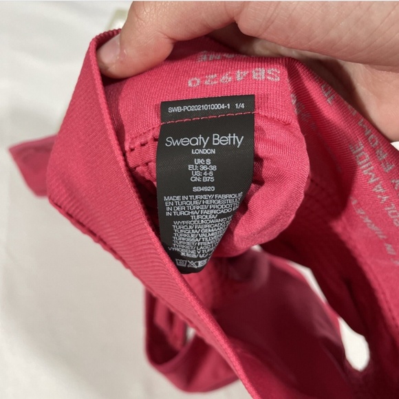 NWT Sweaty Betty [ Small ] Stamina Sports Bra‎ in Tayberry Pink - Picture 7 of 10